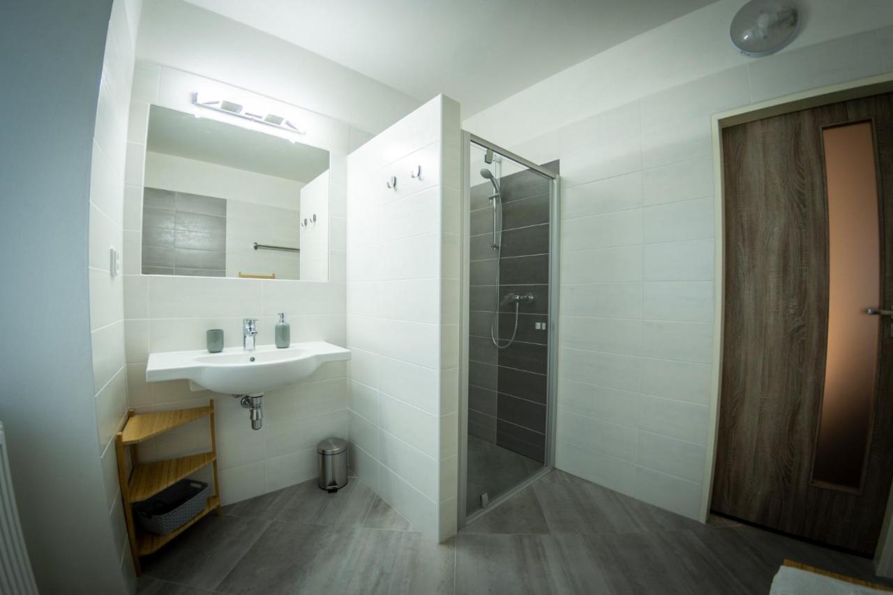 Penzion Nezarka 59 Jindřichův Hradec Exterior foto